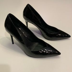 Jeffrey Campbell Lure black patent heel